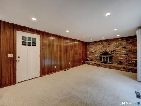 291 Currier Drive Orange CT 06477