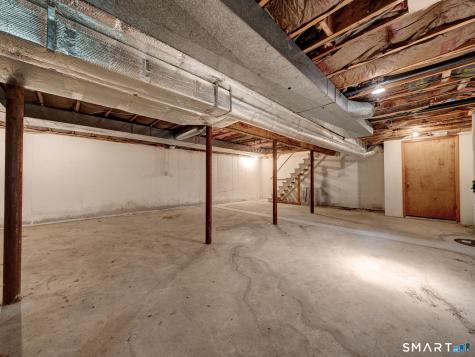291 Currier Drive Orange CT 06477