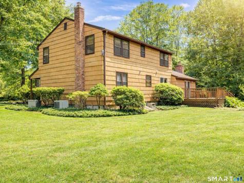 291 Currier Drive Orange CT 06477