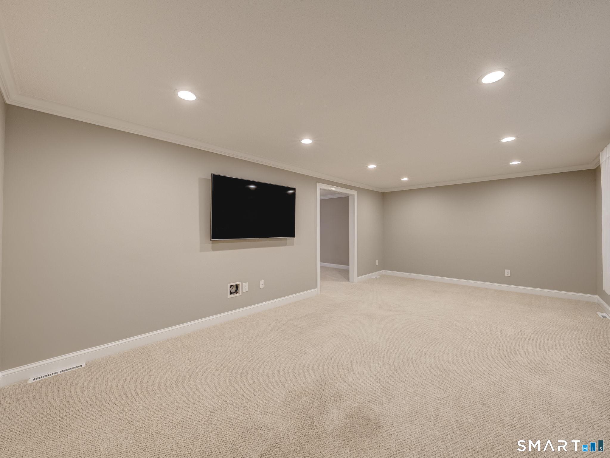 291 Currier Drive Orange CT 06477