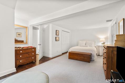 211 Newtown Turnpike Wilton CT 06897