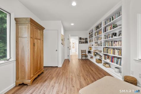 211 Newtown Turnpike Wilton CT 06897
