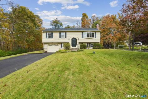 32 Wildwood Lane East Hampton CT 06424