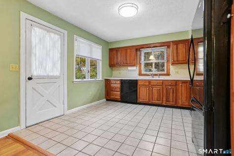 32 Wildwood Lane East Hampton CT 06424