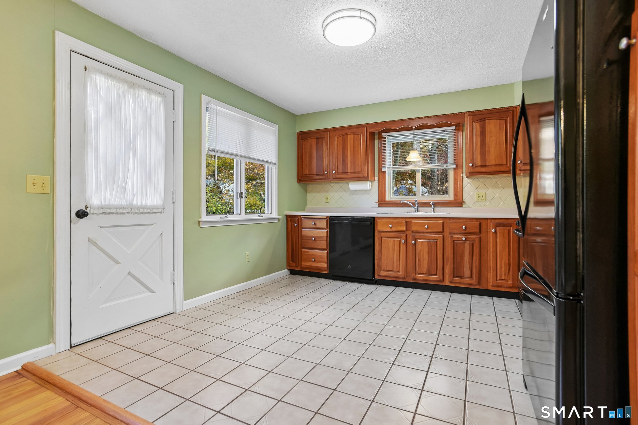 32 Wildwood Lane East Hampton CT 06424