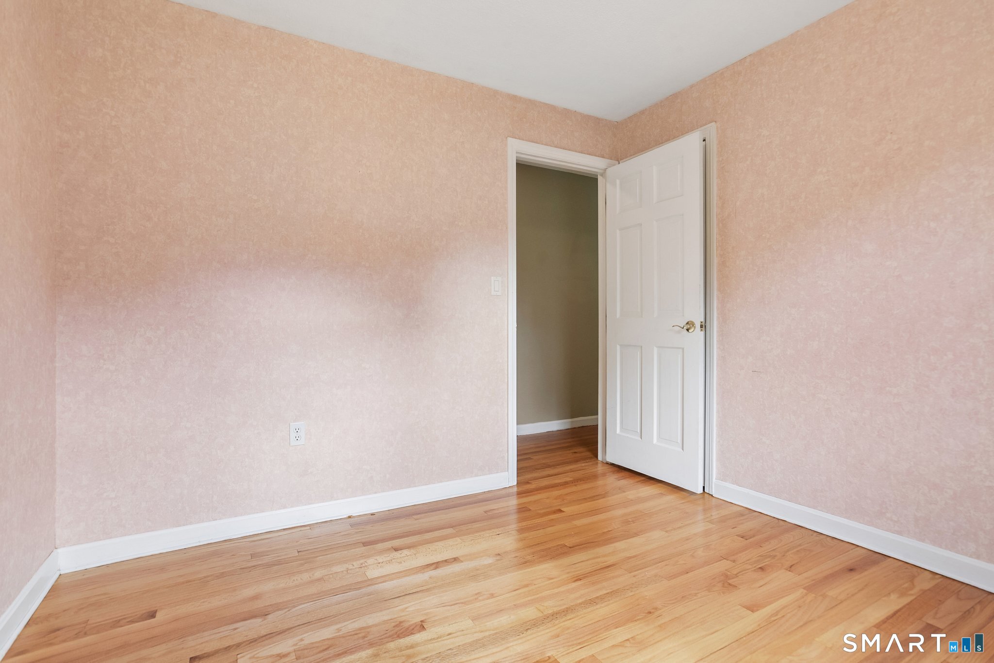 32 Wildwood Lane East Hampton CT 06424