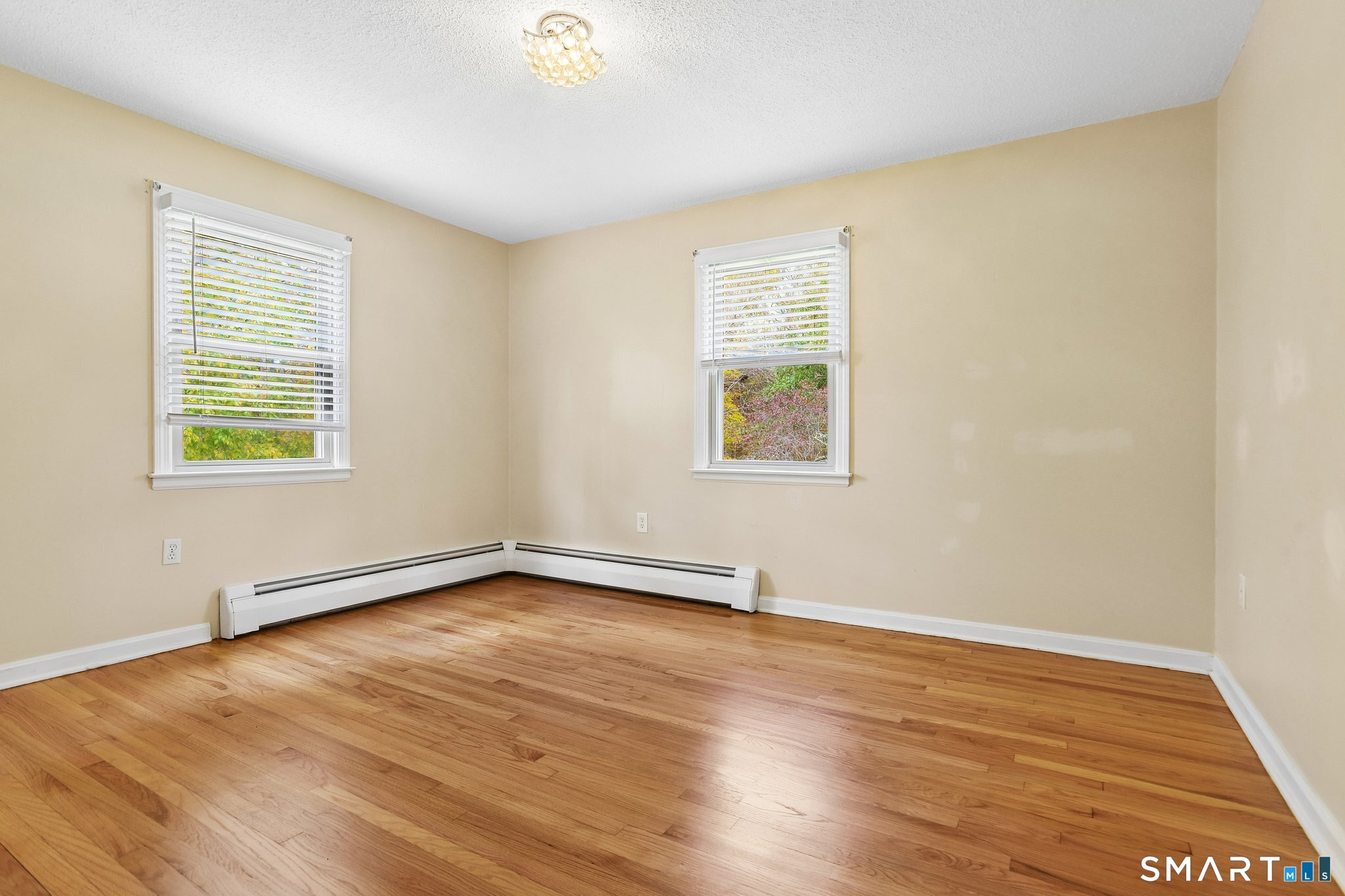 32 Wildwood Lane East Hampton CT 06424