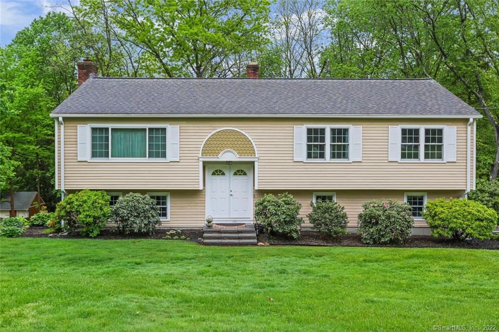 67 Great Oak Road Shelton CT 06484