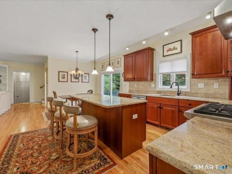 9 Inwood Drive Guilford CT 06437