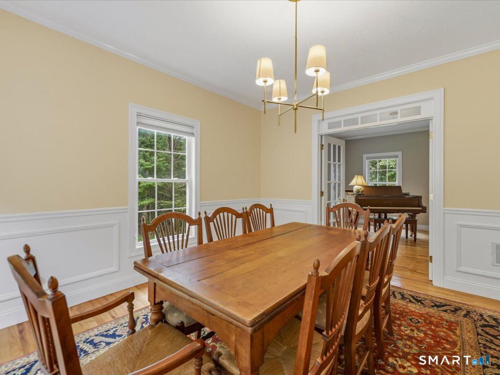 9 Inwood Drive Guilford CT 06437