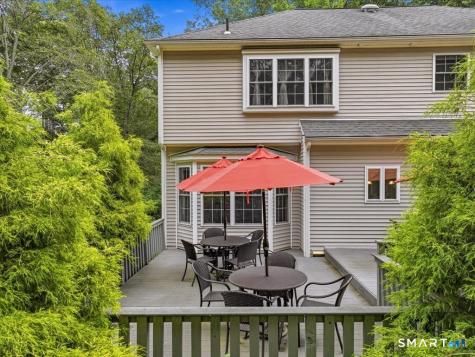 9 Inwood Drive Guilford CT 06437