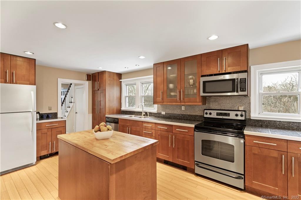 63 Giles Street Hamden CT 06517