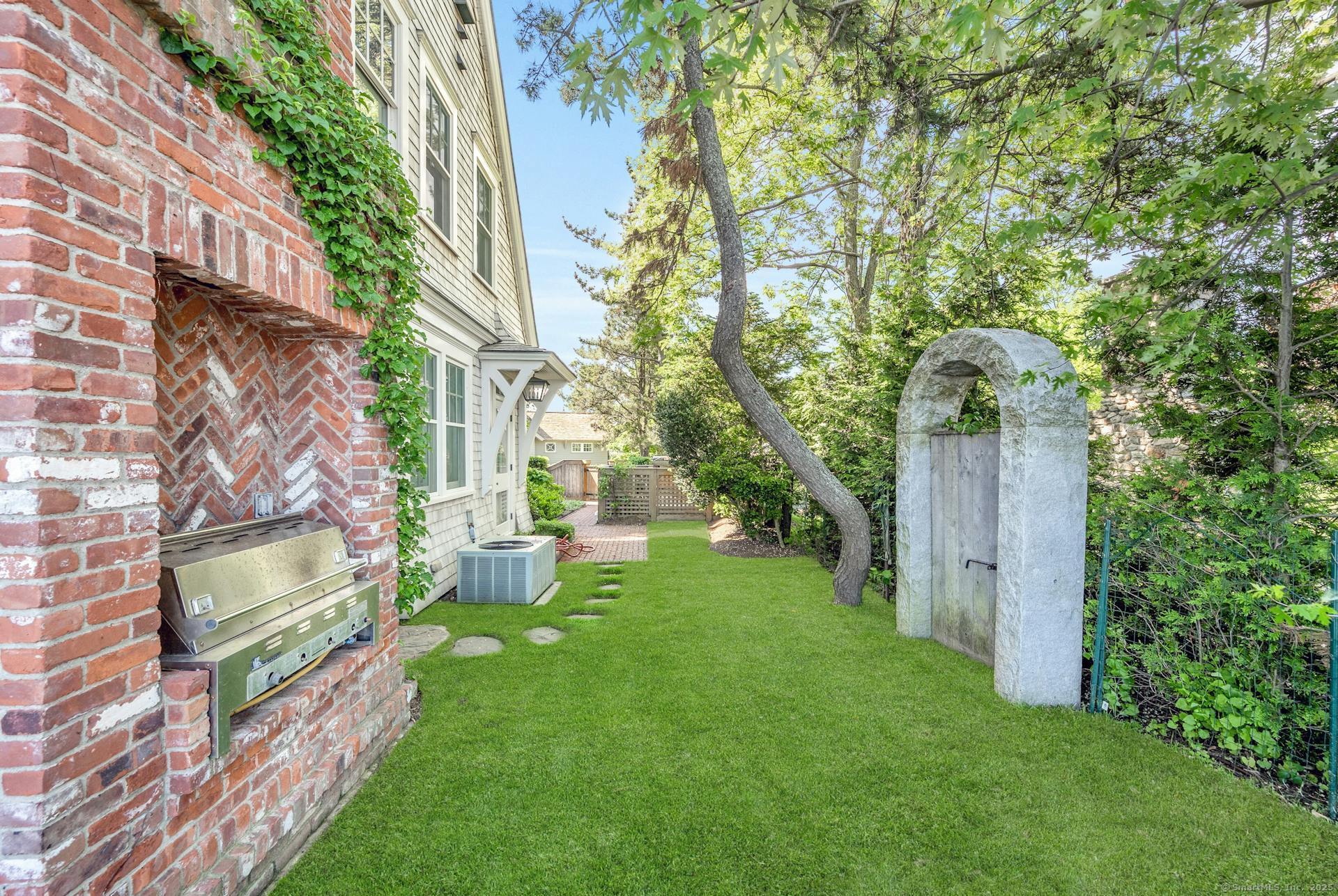 46 Compo Mill Cove Westport CT 06880