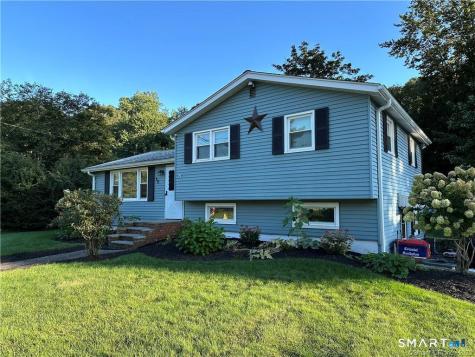 38 Pastors Walk Monroe CT 06468