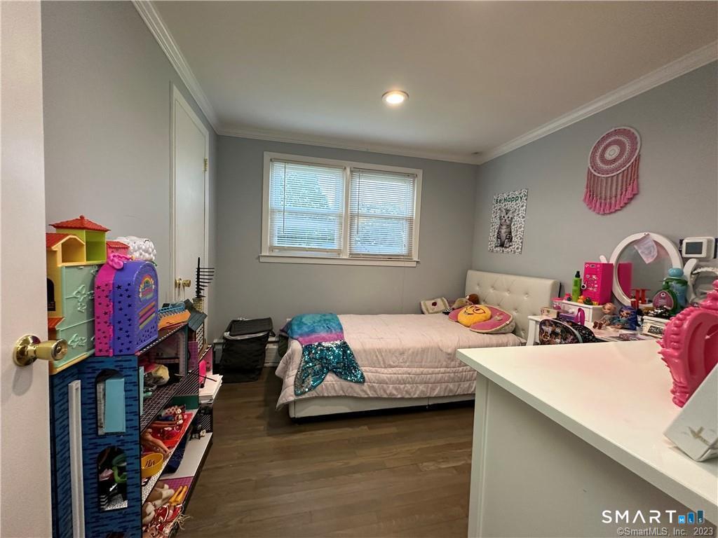 38 Pastors Walk Monroe CT 06468