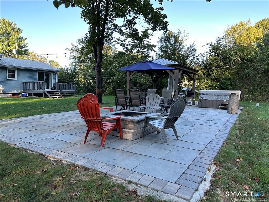 38 Pastors Walk Monroe CT 06468