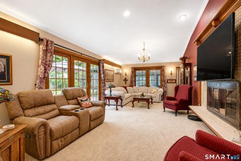 3 Columbo Terrace Windsor Locks CT 06096