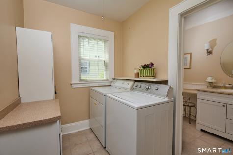 131 Aldine Avenue Bridgeport CT 06604
