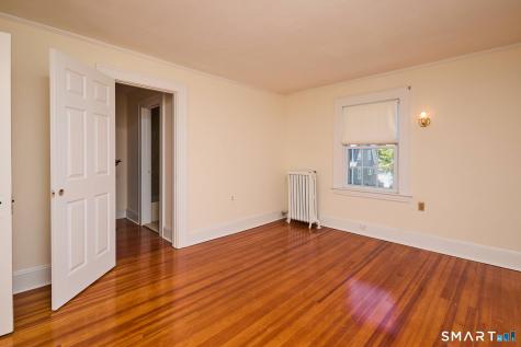 131 Aldine Avenue Bridgeport CT 06604