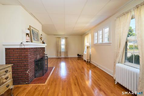 131 Aldine Avenue Bridgeport CT 06604