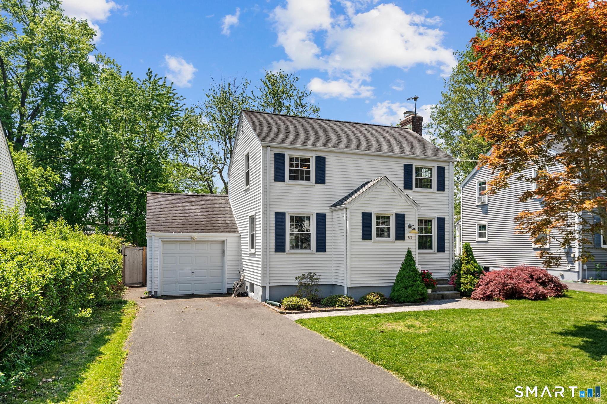 135 Edgemont Avenue West Hartford CT 06110