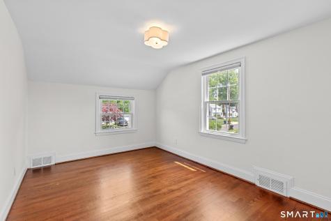 135 Edgemont Avenue West Hartford CT 06110