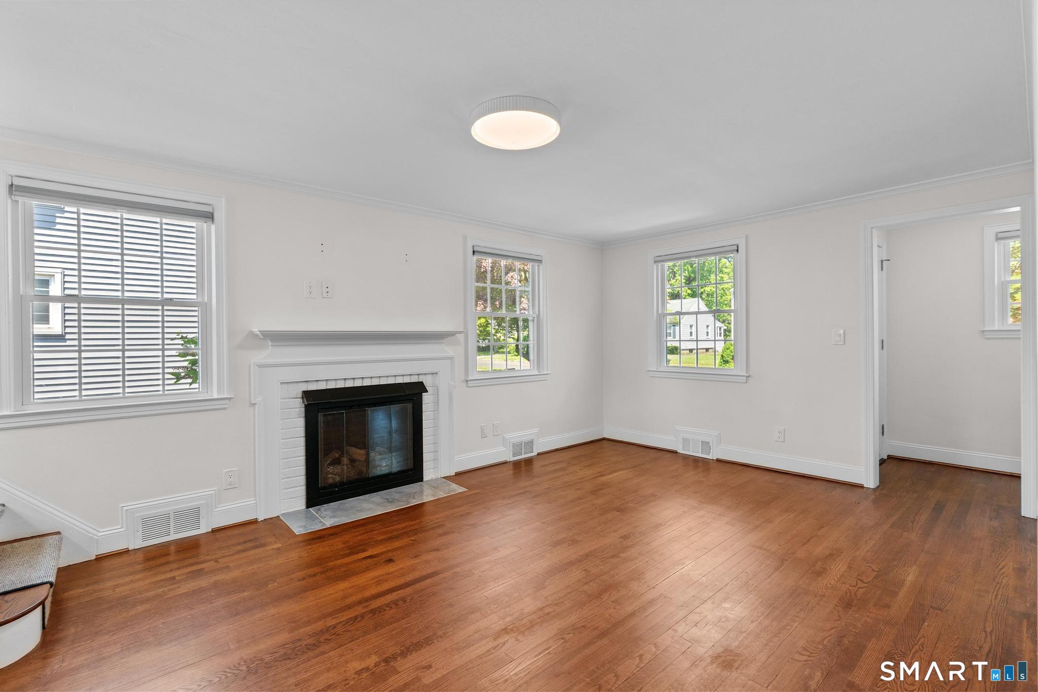 135 Edgemont Avenue West Hartford CT 06110