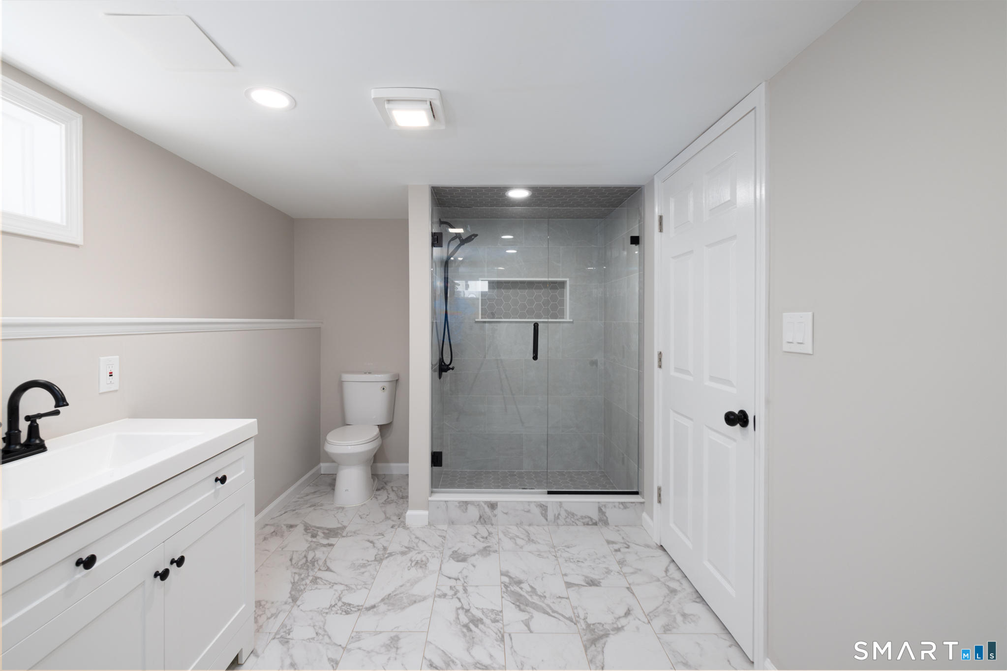 43 Walter Street West Haven CT 06516