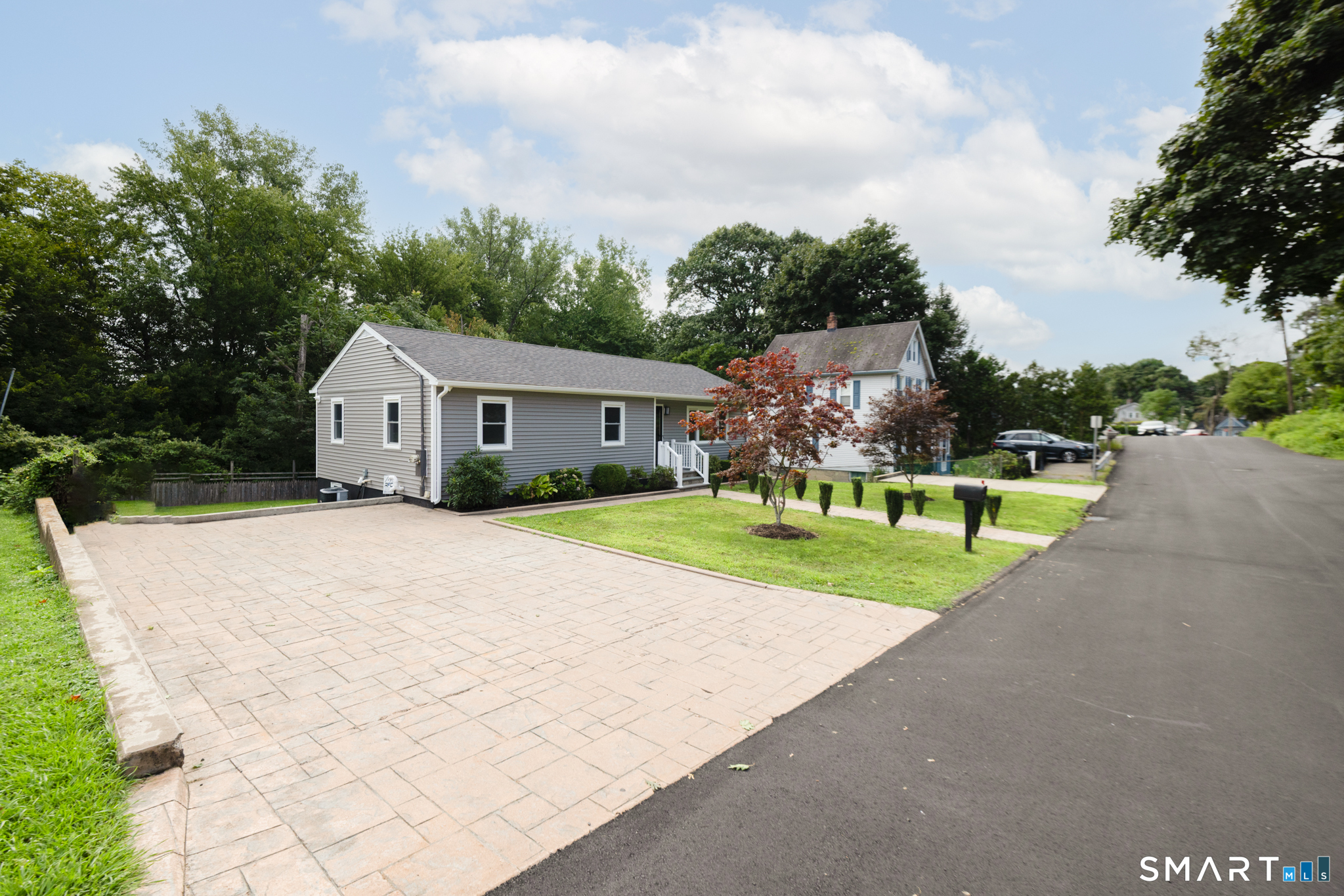 43 Walter Street West Haven CT 06516