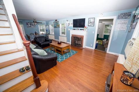 61 Hickory Road Naugatuck CT 06770