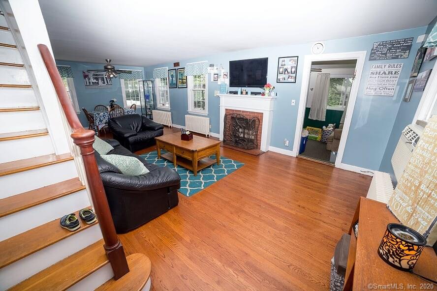 61 Hickory Road Naugatuck CT 06770