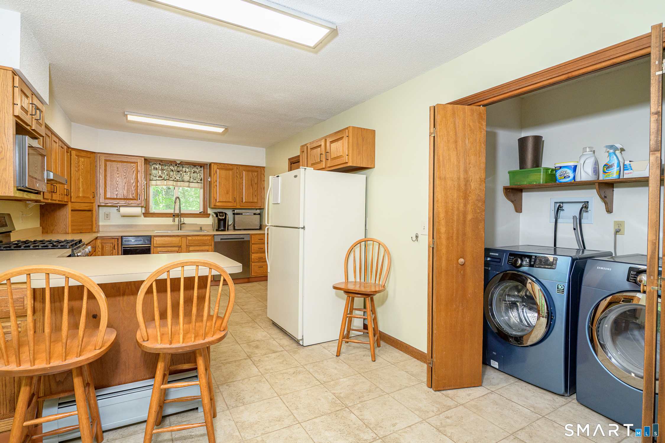 81 White Plains Road Norwich CT 06360