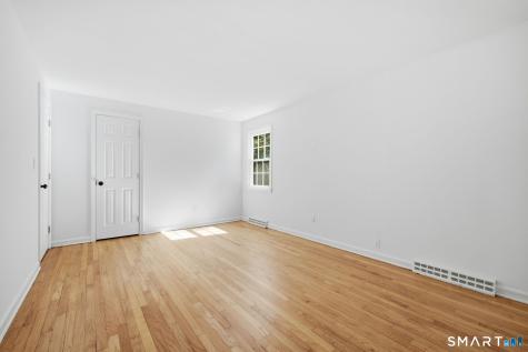 99 Cow Hill Road Clinton CT 06413