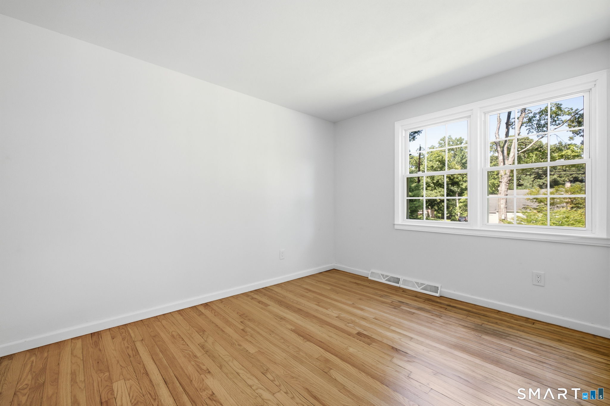 99 Cow Hill Road Clinton CT 06413