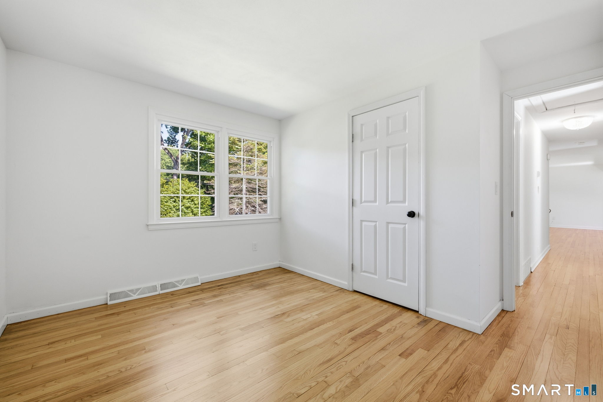 99 Cow Hill Road Clinton CT 06413