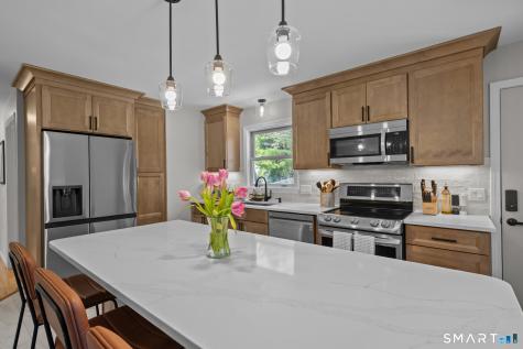 60 Deerfield Ridge Drive Groton CT 06355