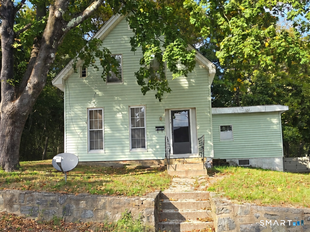 17 Orchard Street Norwich CT 06360