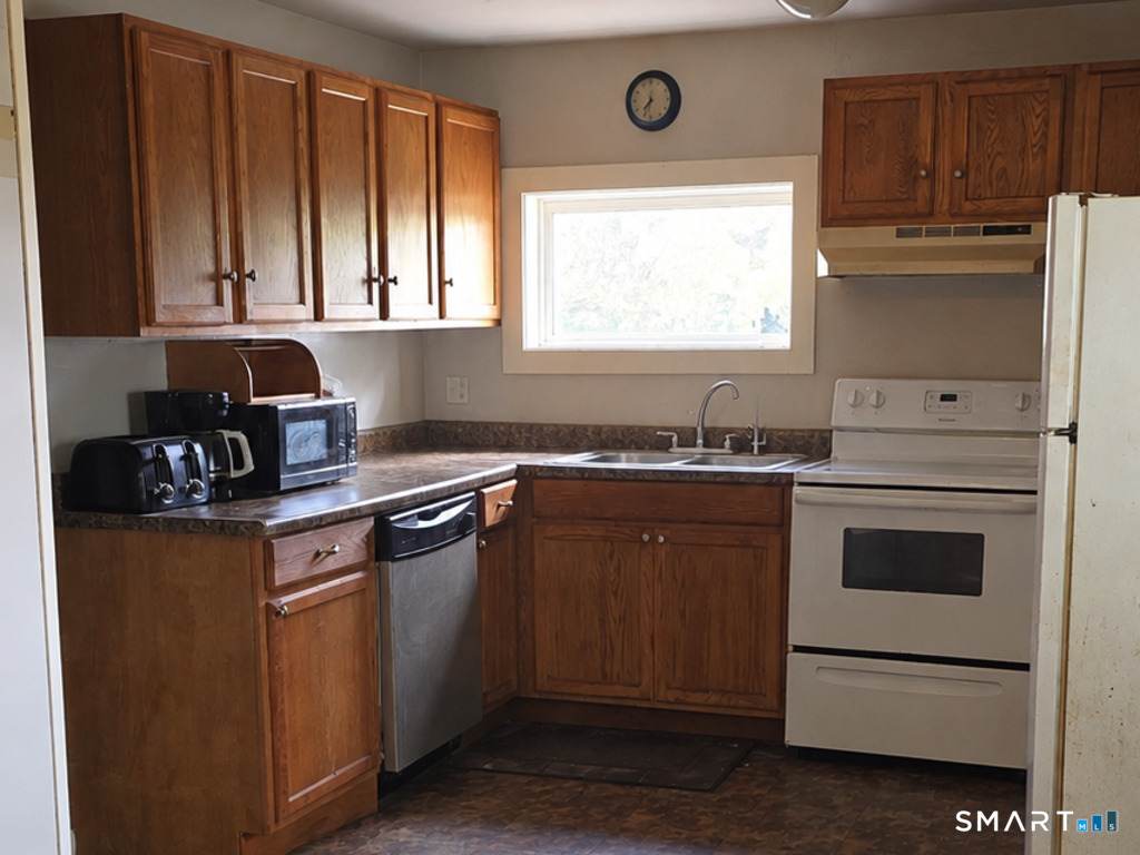 17 Orchard Street Norwich CT 06360