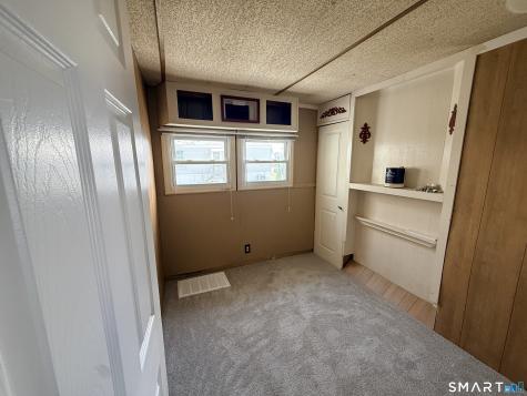 19 Pine Street East Windsor CT 06088