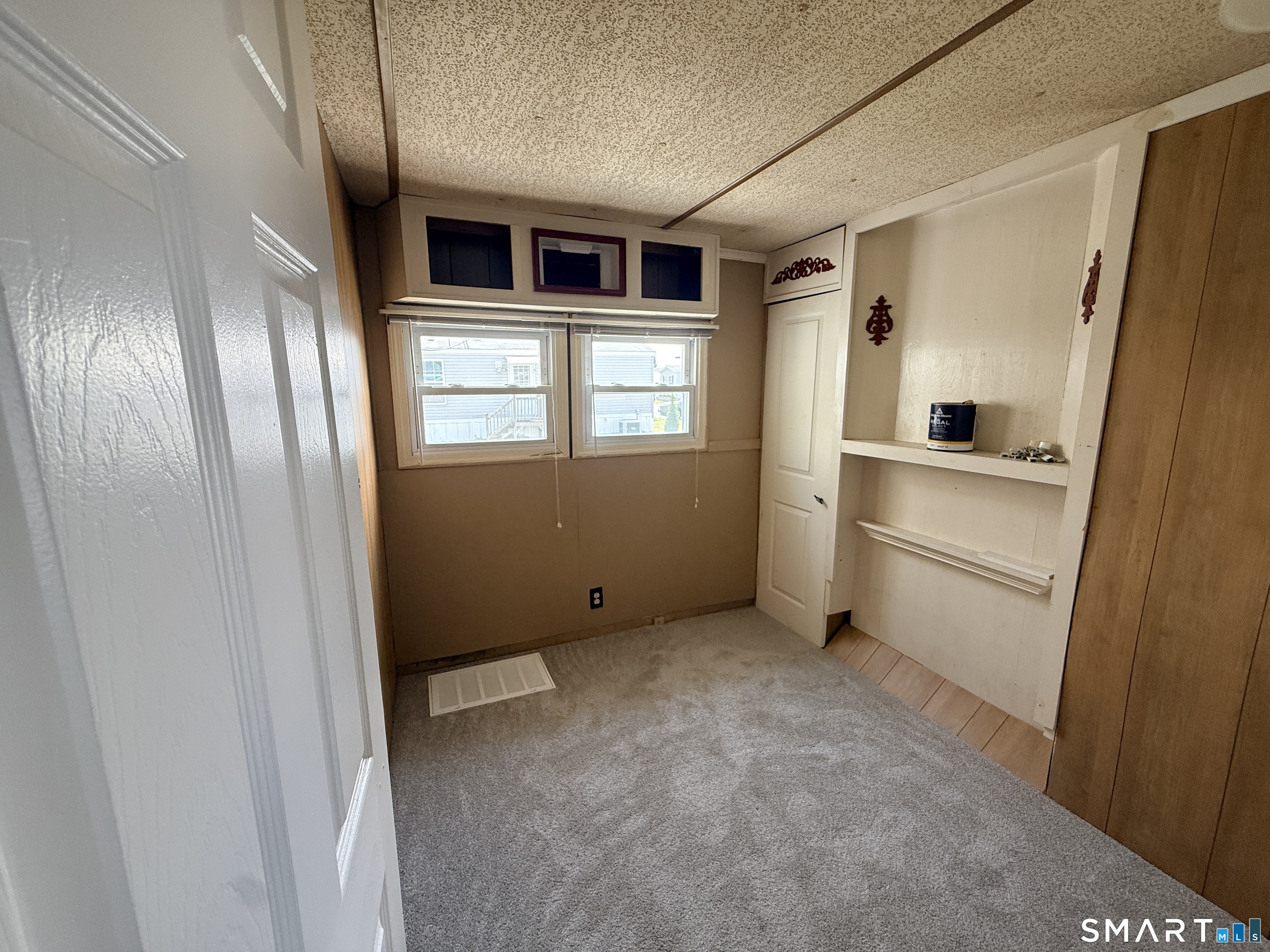 19 Pine Street East Windsor CT 06088