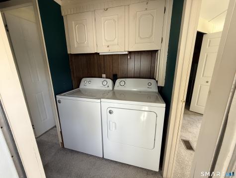 19 Pine Street East Windsor CT 06088