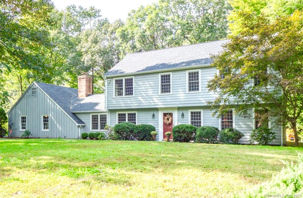 8 Stonecrop Lane Wilton CT 06897