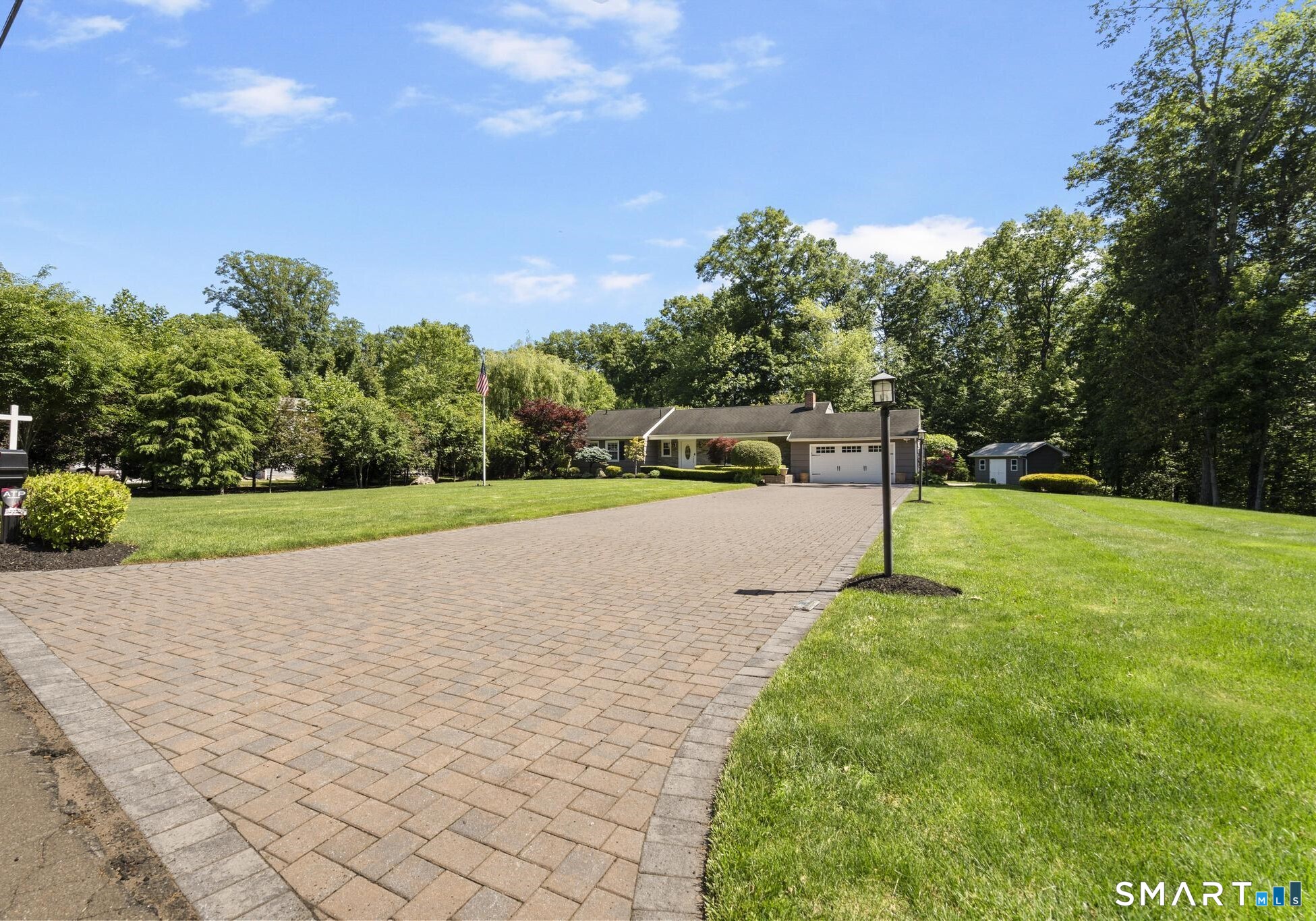 180 Tom Swamp Road Hamden CT 06518