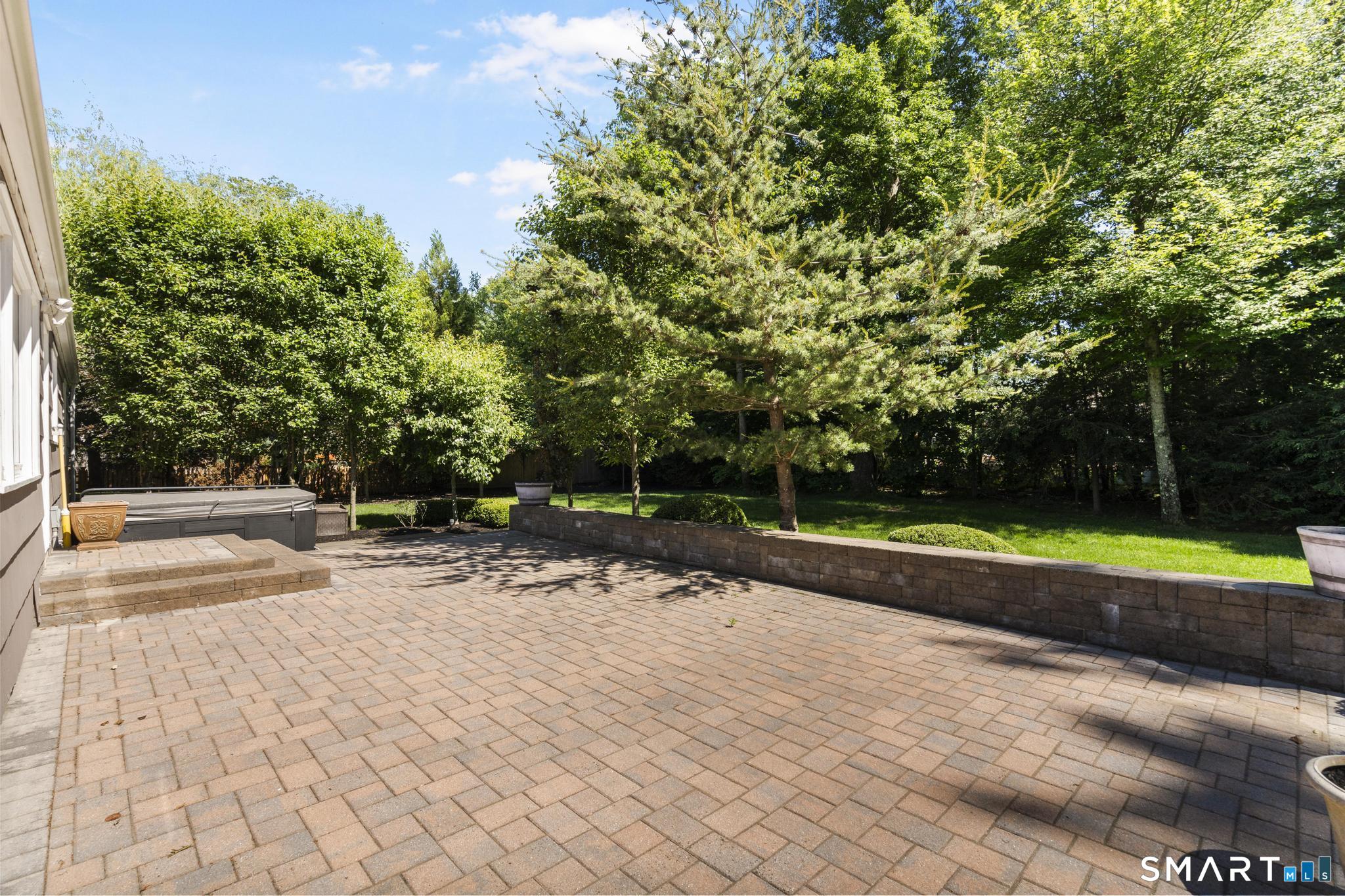180 Tom Swamp Road Hamden CT 06518