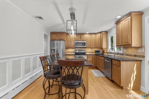 180 Tom Swamp Road Hamden CT 06518