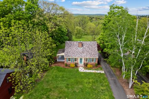 551 North Main Street Suffield CT 06078