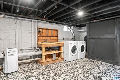 551 North Main Street Suffield CT 06078