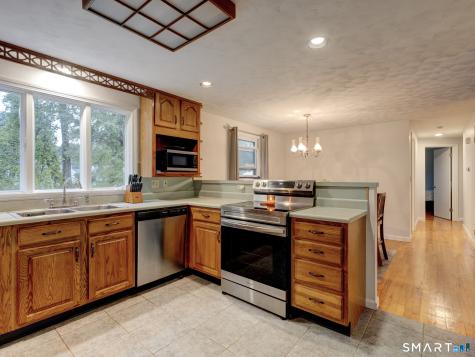 16 Windham Road Enfield CT 06082