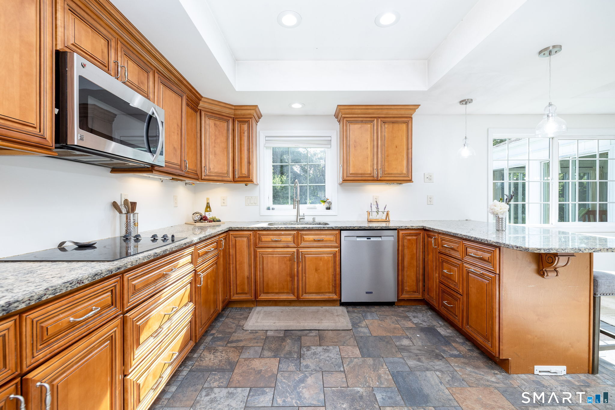 76 Collier Road Wethersfield CT 06109