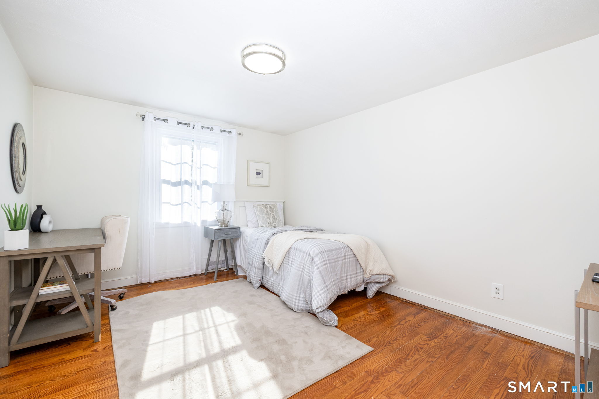 76 Collier Road Wethersfield CT 06109